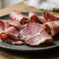 Šķiņķis, šķēlēs